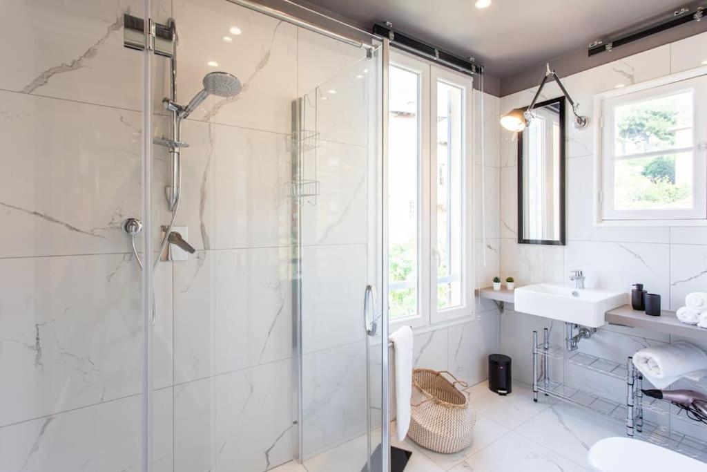 #24 Marie-Claire Suite Sea View/Balcony/Ac/5Min Port Villefranche-sur-Mer Exterior foto